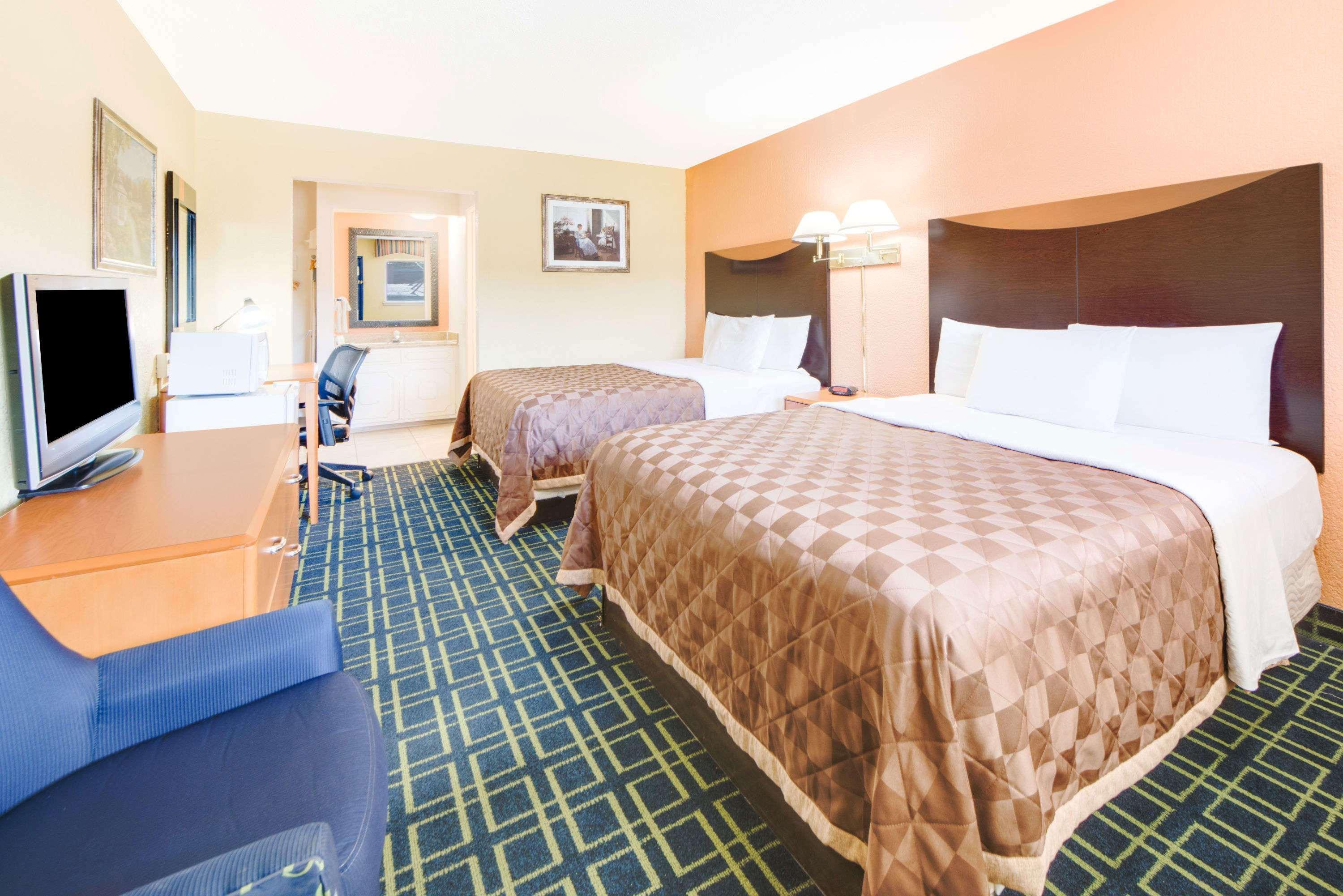 ทราเวลลอดจ์ บาย วินด์แฮม รุยโดโซ Motel ภายนอก รูปภาพ